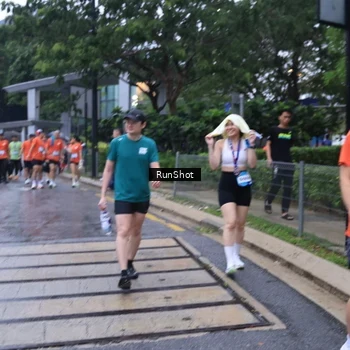Runner Photo 7931886