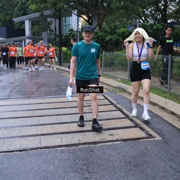 Runner Photo 7931891