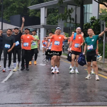 Runner Photo 7931895