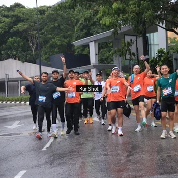 Runner Photo 7931904