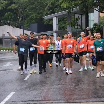 Runner Photo 7931905
