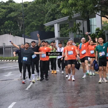 Runner Photo 7931906