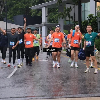 Runner Photo 7931914