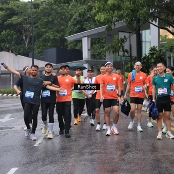 Runner Photo 7931923