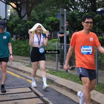Runner Photo 7931928
