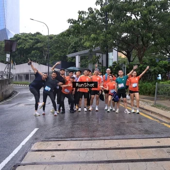 Runner Photo 7931953