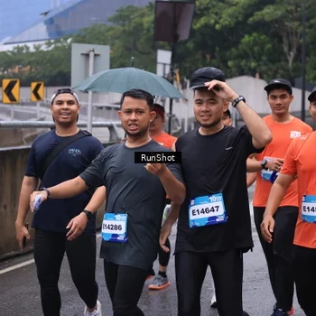 Runner Photo 7931956