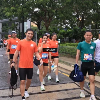 Runner Photo 7931979