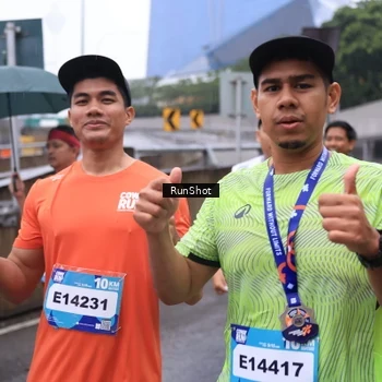 Runner Photo 7931985