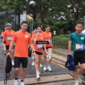 Runner Photo 7931991