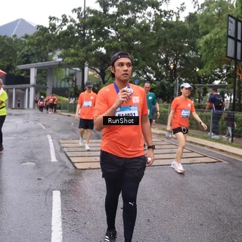 Runner Photo 7932046