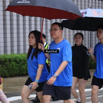 Runner Photo 7932073