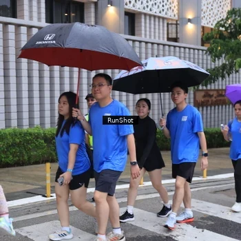 Runner Photo 7932078