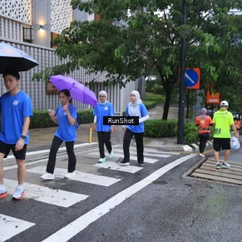 Runner Photo 7932087