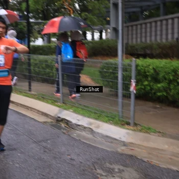 Runner Photo 7932107