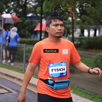 Runner Photo 7932126