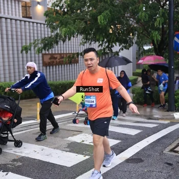 Runner Photo 7932143