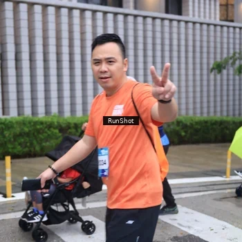 Runner Photo 7932149