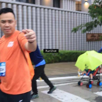 Runner Photo 7932173