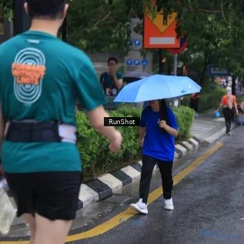 Runner Photo 7932217