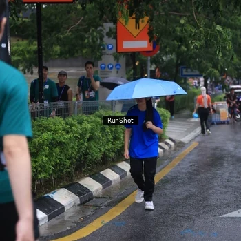 Runner Photo 7932219