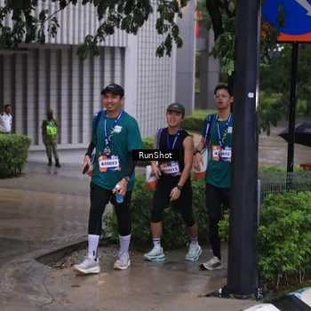 Runner Photo 7932222
