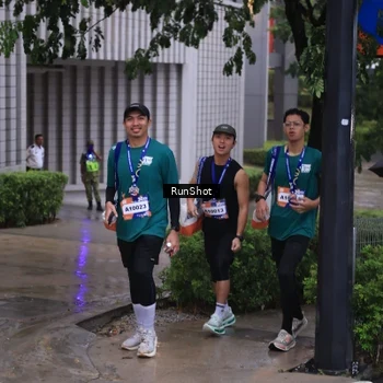 Runner Photo 7932227