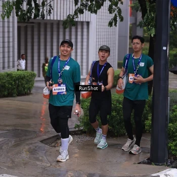 Runner Photo 7932228