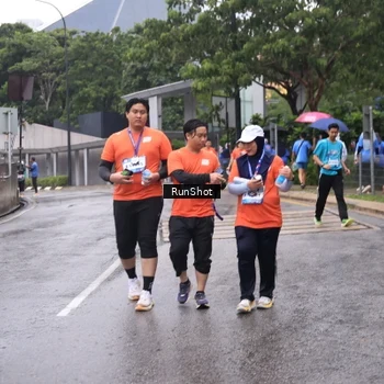Runner Photo 7932266