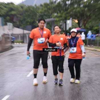 Runner Photo 7932274