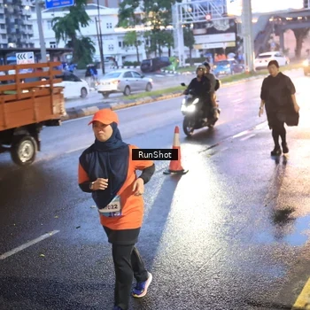 Runner Photo 7932288