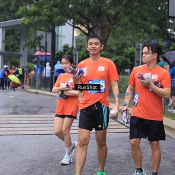 Runner Photo 7932319