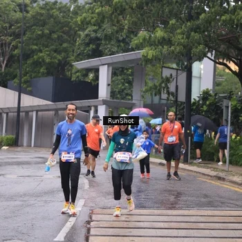 Runner Photo 7932327