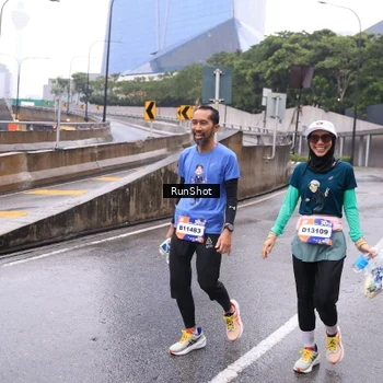 Runner Photo 7932350