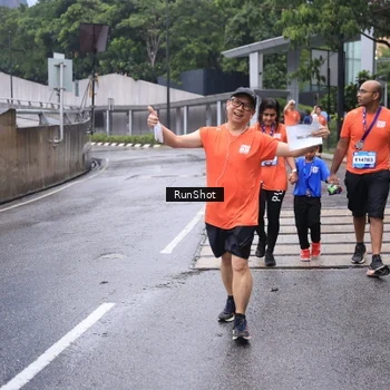 Runner Photo 7932365