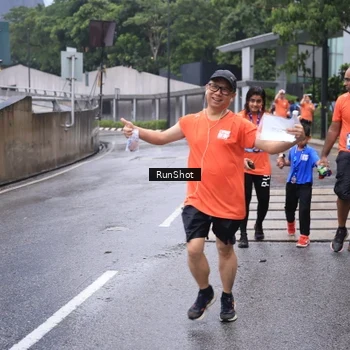Runner Photo 7932367