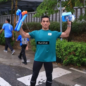 Runner Photo 7932392