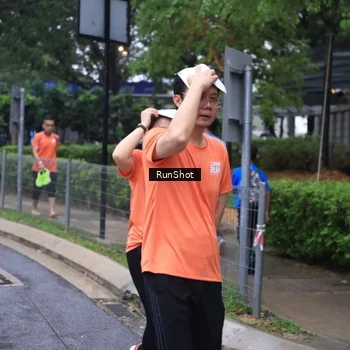 Runner Photo 7932402