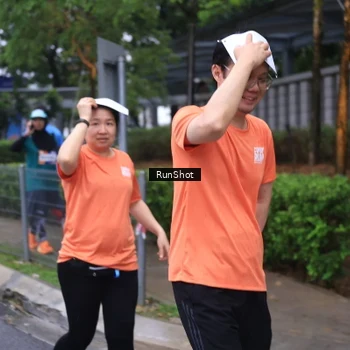 Runner Photo 7932409