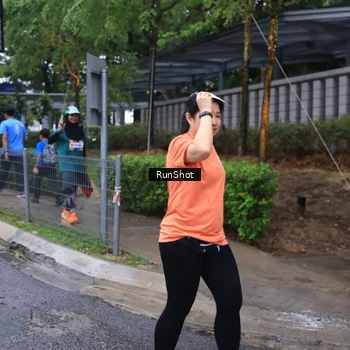 Runner Photo 7932416