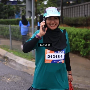 Runner Photo 7932419