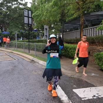 Runner Photo 7932426