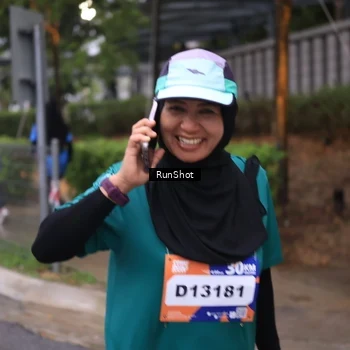 Runner Photo 7932430