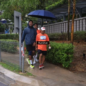 Runner Photo 7932475