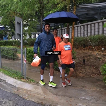 Runner Photo 7932484