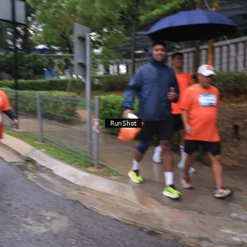 Runner Photo 7932487
