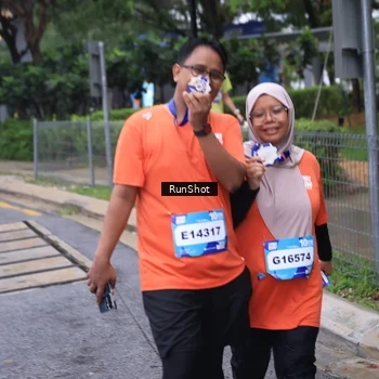 Runner Photo 7932499
