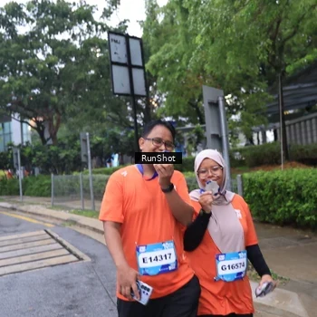 Runner Photo 7932507