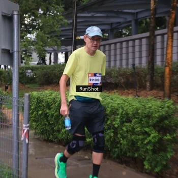 Runner Photo 7932519