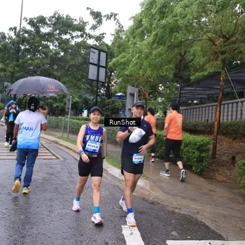 Runner Photo 7932531